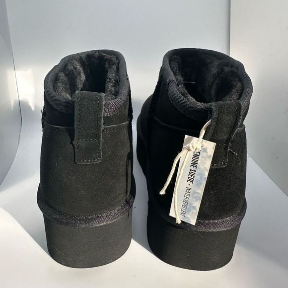 CUSHIONAIRE Women's Genuine Suede pull on platform boot +Memory Foam 12 BLACK - Picture 4 of 7